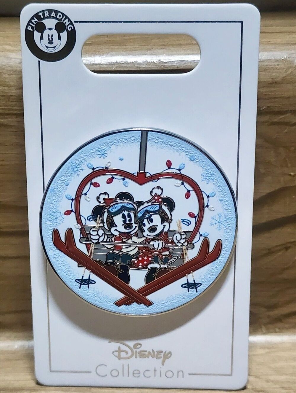 2021 Disney Parks Mickey & Minnie Mouse On Ski Lift Holiday Christmas Pin New